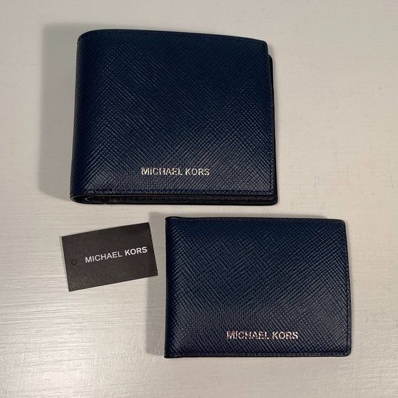 Michael Kors Harrison Navy Blue Saffiano Leather Wallet w/ Passcase / New - Picture 1 of 9